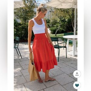 Women’s Universal Thread midi-skirt sz XS.Never worn.